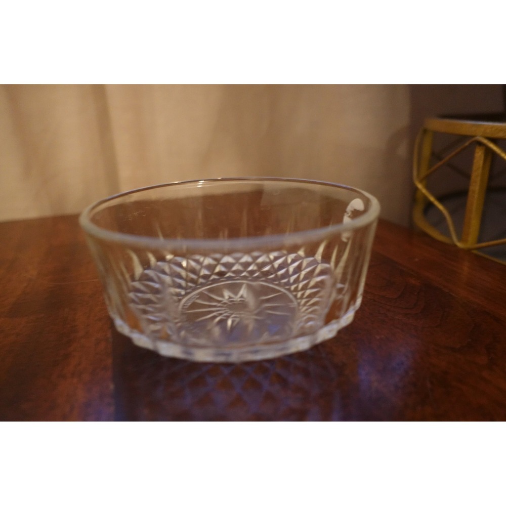 Arcoroc France Diamond Cut Glass Ashtray Trinket Trifle‎ Dish Bowl